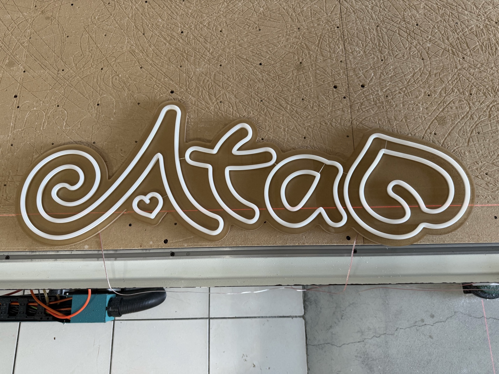 WR白紅色 -未亮燈狀況